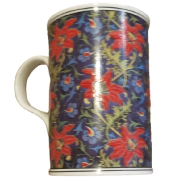 WREN Giftware Fine Bone China Tiger Lily Mug | Floral China Tea Cup *Small Chip* - Picture 2 of 6